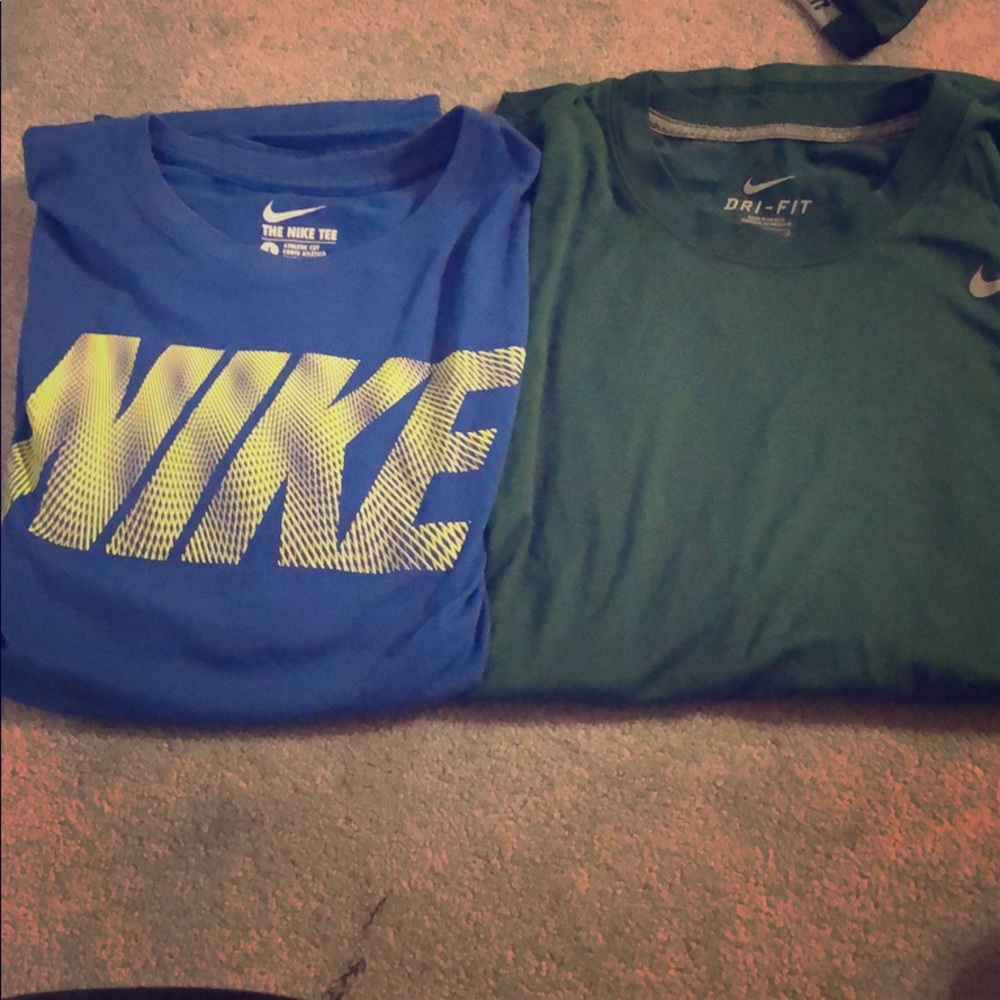 Bundle of Men’s Nike T-Shirts Large